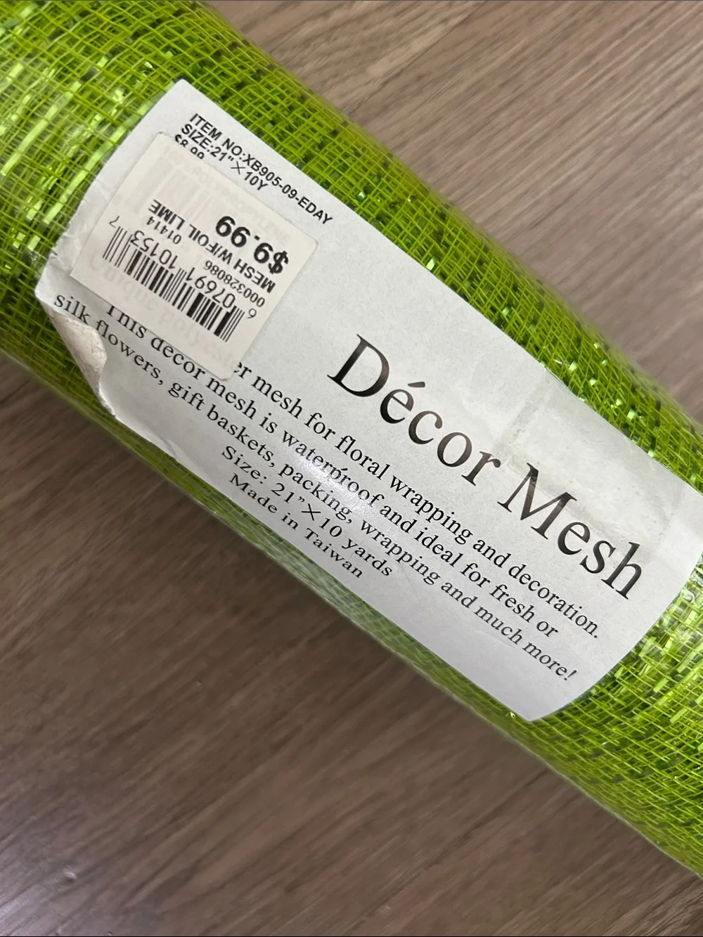 Pottery Barn Lime Green Sparkle Mesh Roll